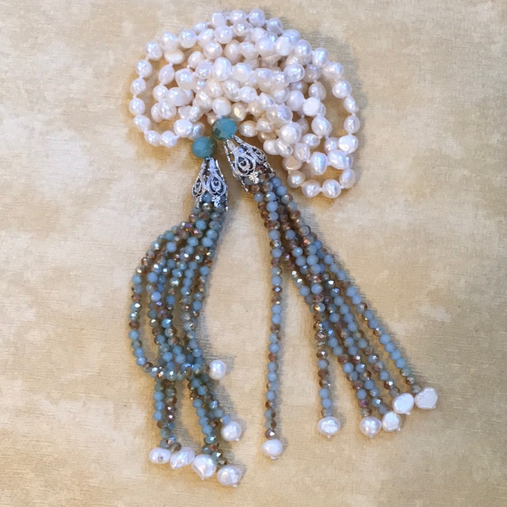 Gorgeous Genuine Freshwater Pearl & Crystal Lariat - Picture 7 of 8